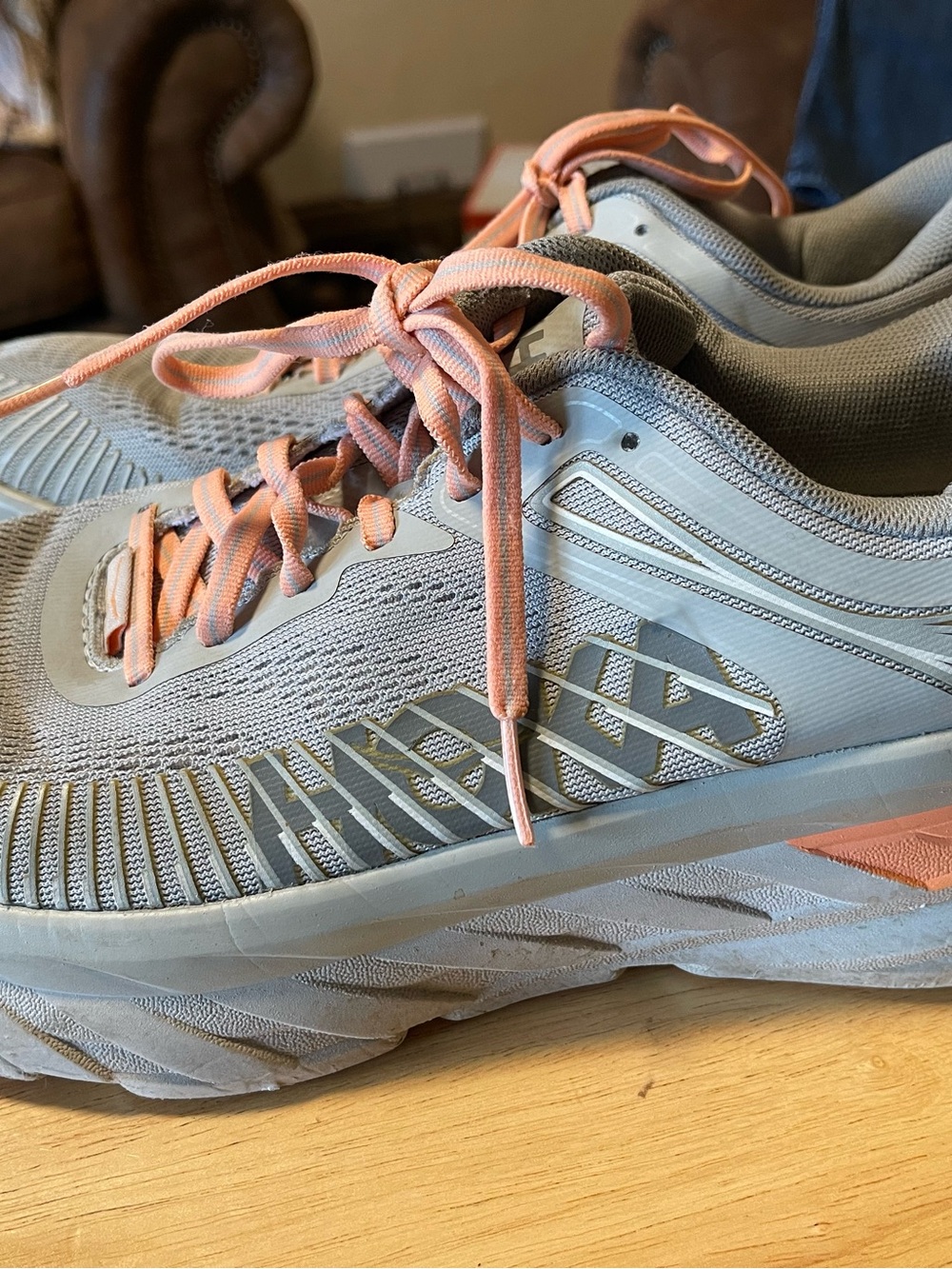Hoka One One Bondi 7 Running Shoes Gray Peach Women Size 9 NO INSOLES